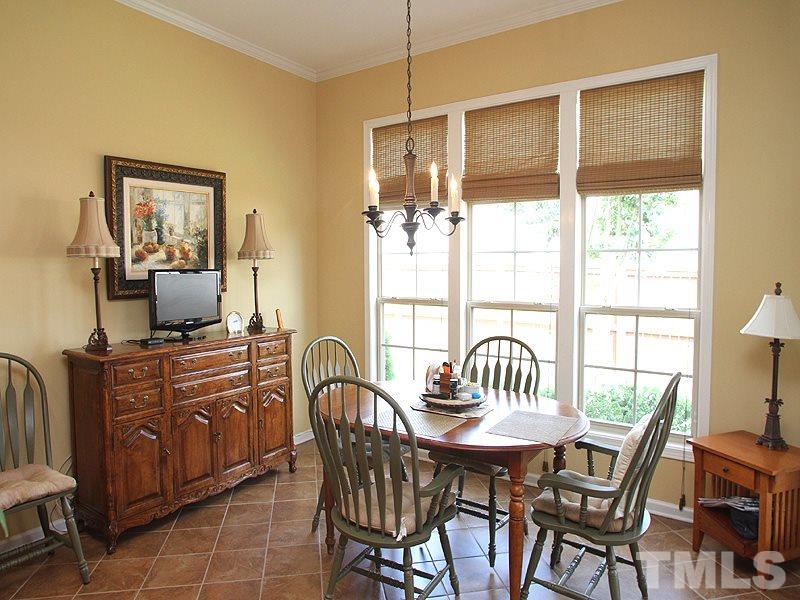 6122 Leesburg Lane Raleigh, NC 27617 - Photo 5 of 13 Gallery Image 5