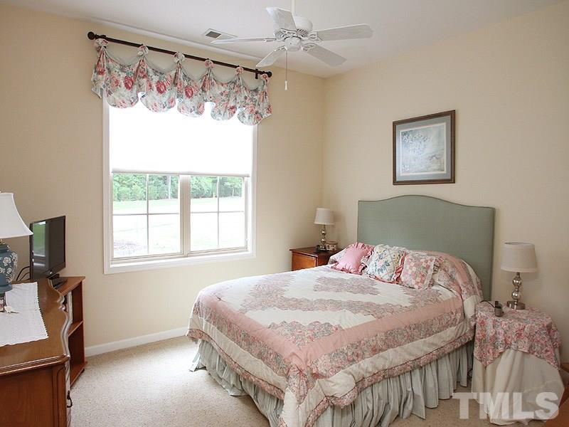 6122 Leesburg Lane Raleigh, NC 27617 - Photo 9 of 13 Gallery Image 9