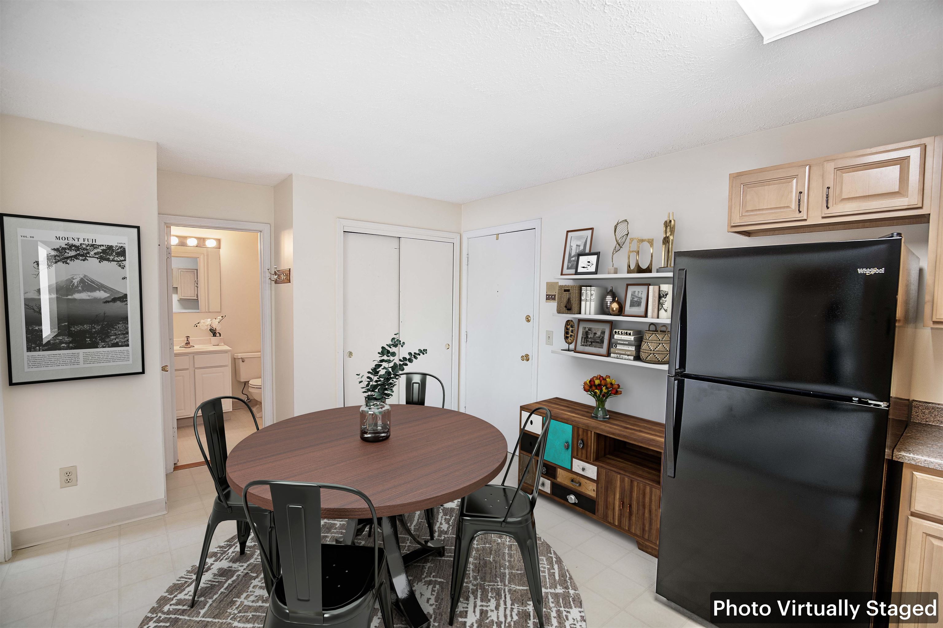 34 Dunbarton Road, Unit 3G Manchester, NH 03102 - Photo 3 of 22