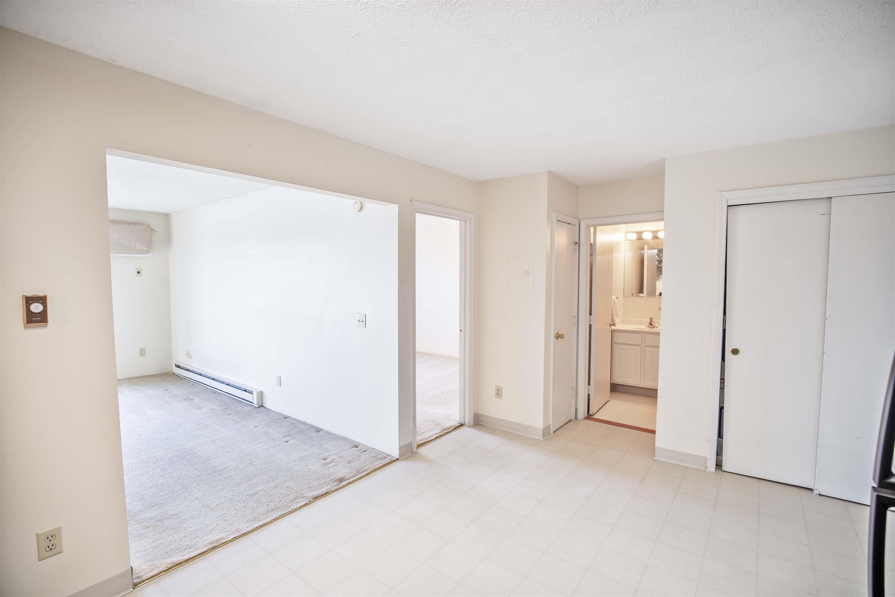 34 Dunbarton Road, Unit 3G Manchester, NH 03102 - Photo 7 of 22