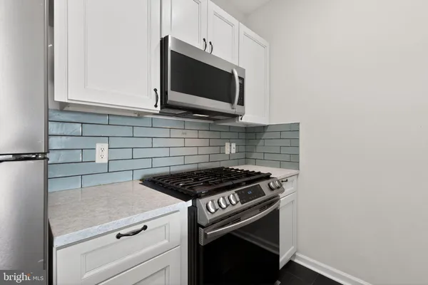 $379,950 | 12925 Centre Park Circle, Unit 411, Herndon, VA 20171