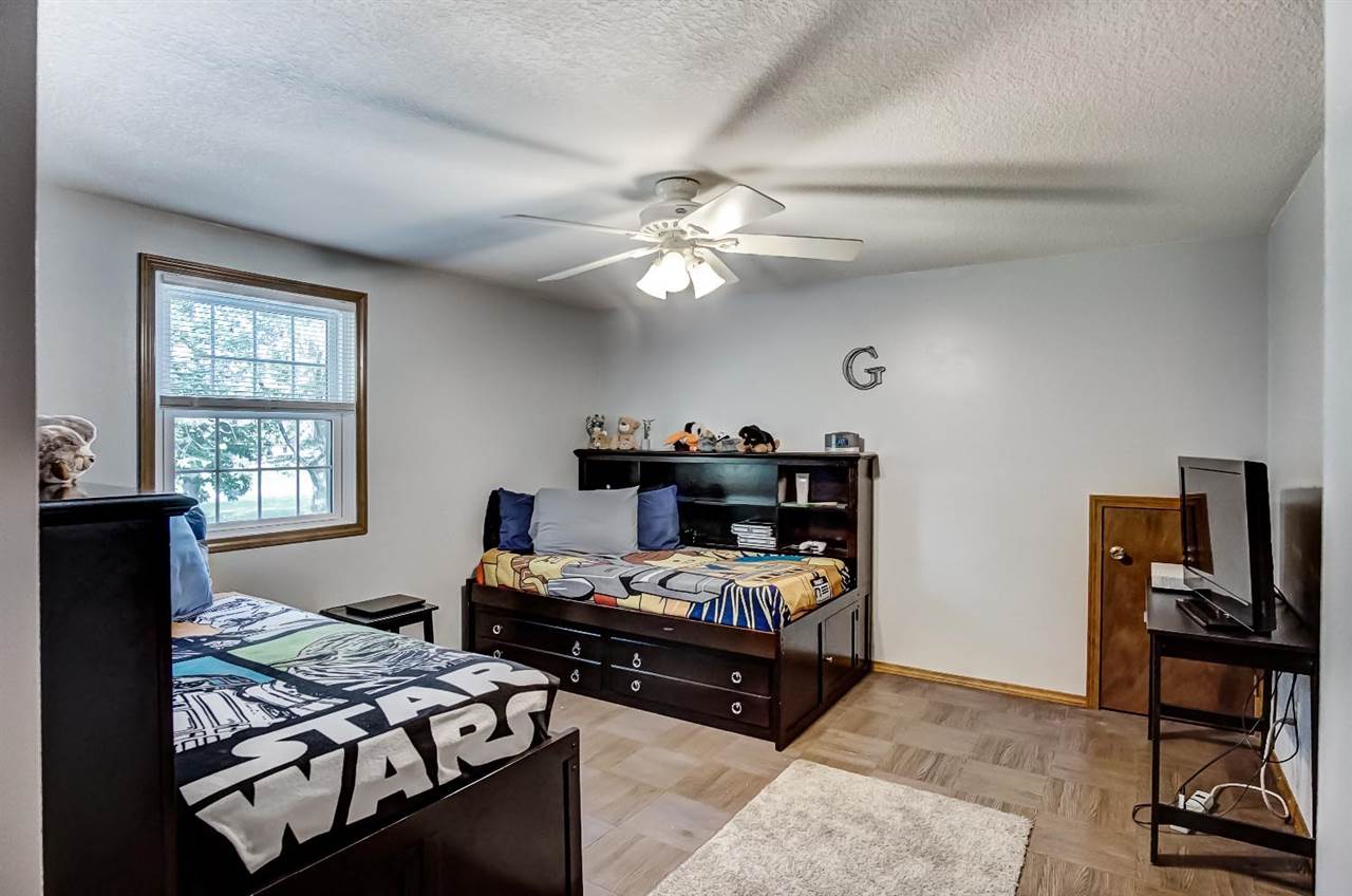 7930 Auburn Road Fort Wayne, IN 46825 - Photo 19 of 36