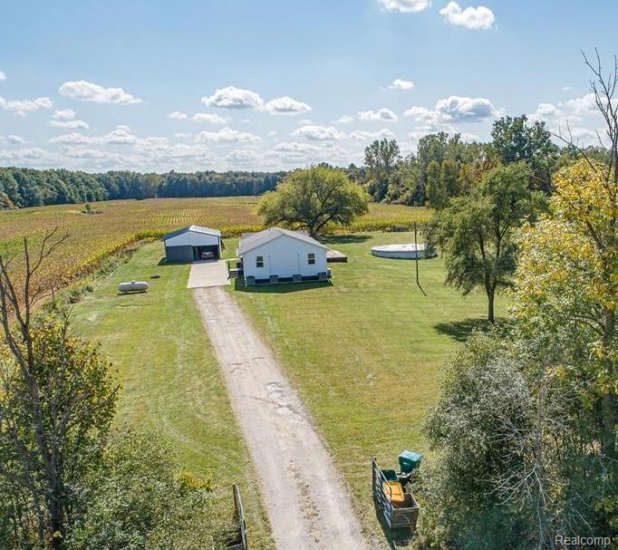 5430 Busch Road Birch Run, MI 48415 - Photo 2 of 18