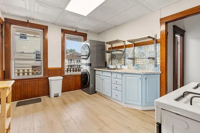 $3,100 | 11 Boylston Street, Unit 2, Brookline, MA 02445