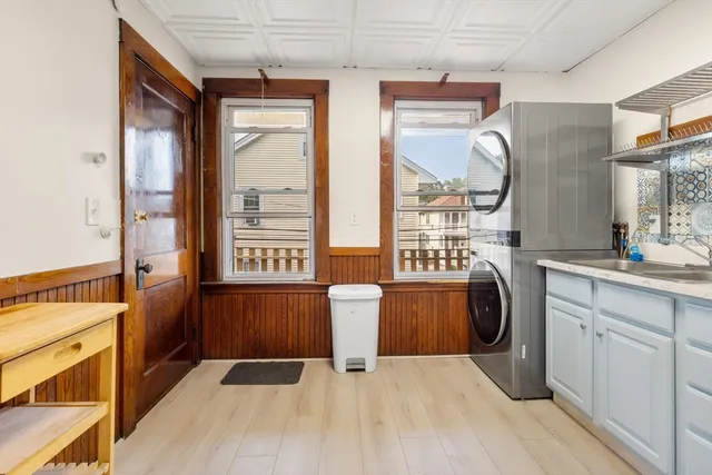 $3,100 | 11 Boylston Street, Unit 2, Brookline, MA 02445