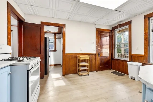 $3,100 | 11 Boylston Street, Unit 2, Brookline, MA 02445