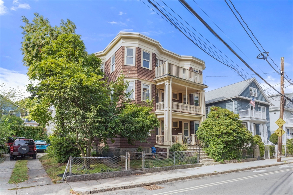 11 Boylston Street, Unit 2 Brookline, MA 02445 - Photo 24 of 25