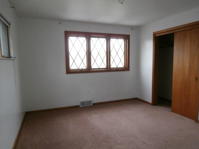 1461 Prospect Road Baldwin, PA 15227 - Photo 12 of 25 FIRST FLOOR 5th BEDROOM OR OFFICE/DEN