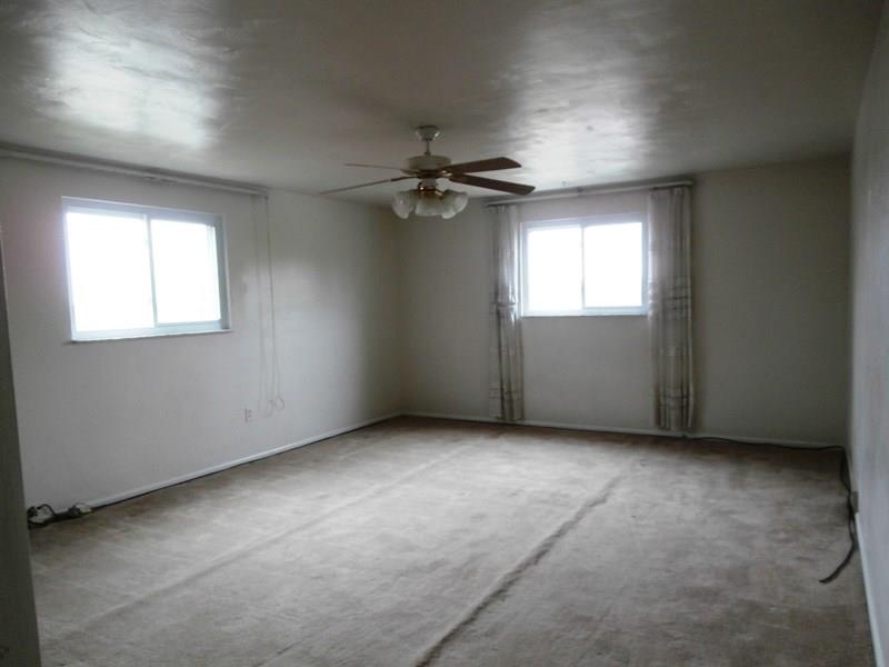 1461 Prospect Road Baldwin, PA 15227 - Photo 16 of 25 BEDROOM- COULD BE 2ND MASTER BR ITS SO SPACIOUS.
