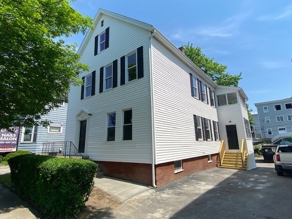 511 Park Avenue Worcester, MA 01603 - Photo 1 of 32
