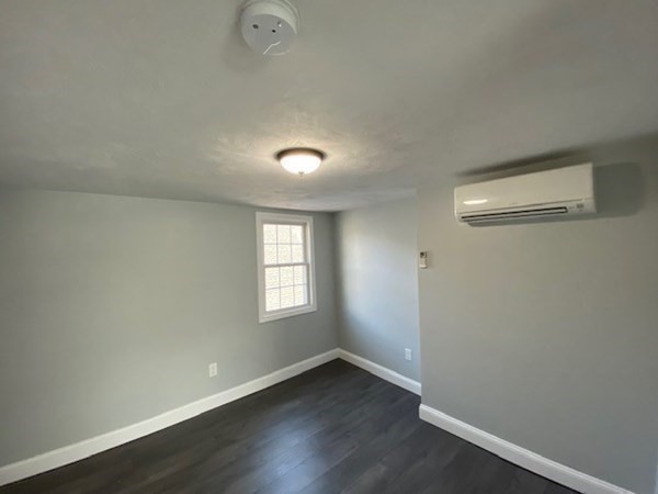 511 Park Avenue Worcester, MA 01603 - Photo 17 of 32