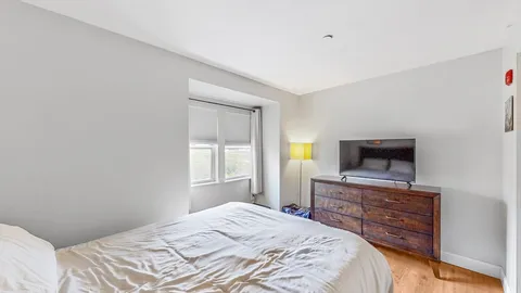 $390,175 | 2 Douglass Park, Unit 5, Boston, MA 02118