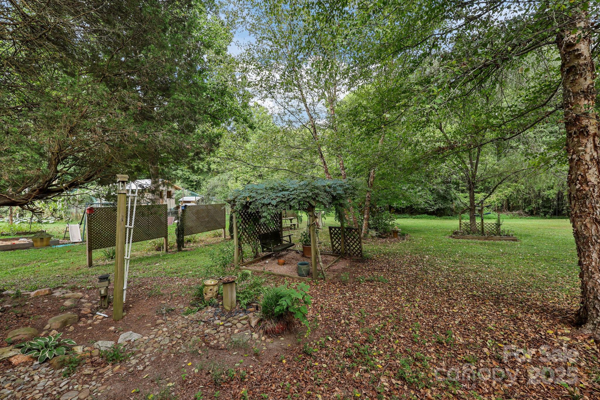 124 Stoneybrook Road Salisbury, NC 28147 - Photo 30 of 36 Gallery Image 30