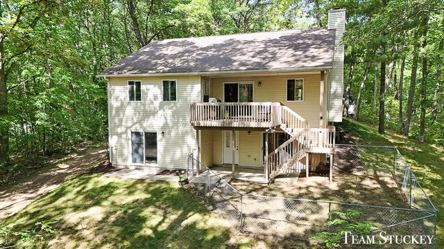 $399,000 | 6790 19 Mile Road Northeast, Cedar Springs, MI 49319