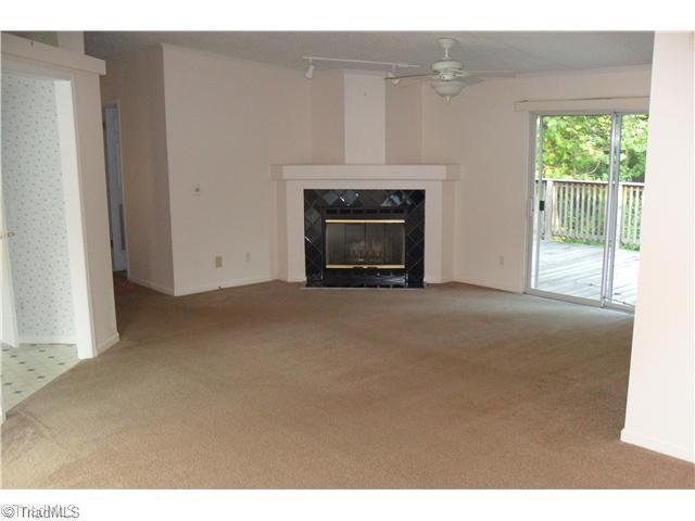 1008 Ritters Lake Road Greensboro, NC 27406 - Photo 5 of 16 Living Room.