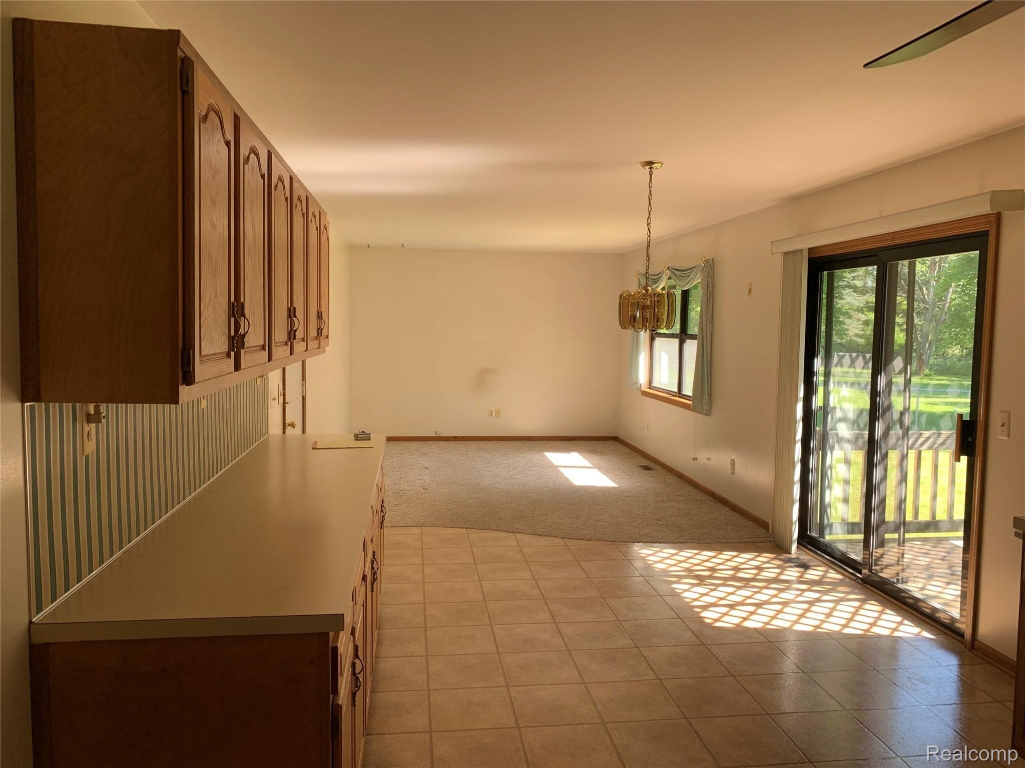 2930 Michigan Road Port Huron, MI 48060 - Photo 14 of 28 IMG-1613.jpg
