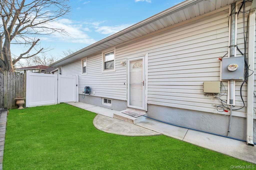 1810 North Jerusalem Road North Bellmore, NY 11710 - Photo 22 of 22