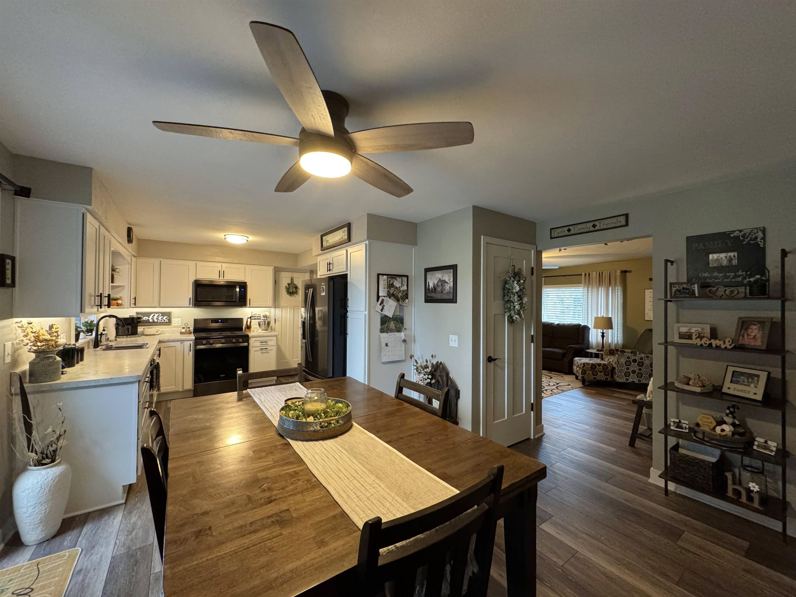 2714 8th Street Monroe, WI 53566 - Photo 8 of 61