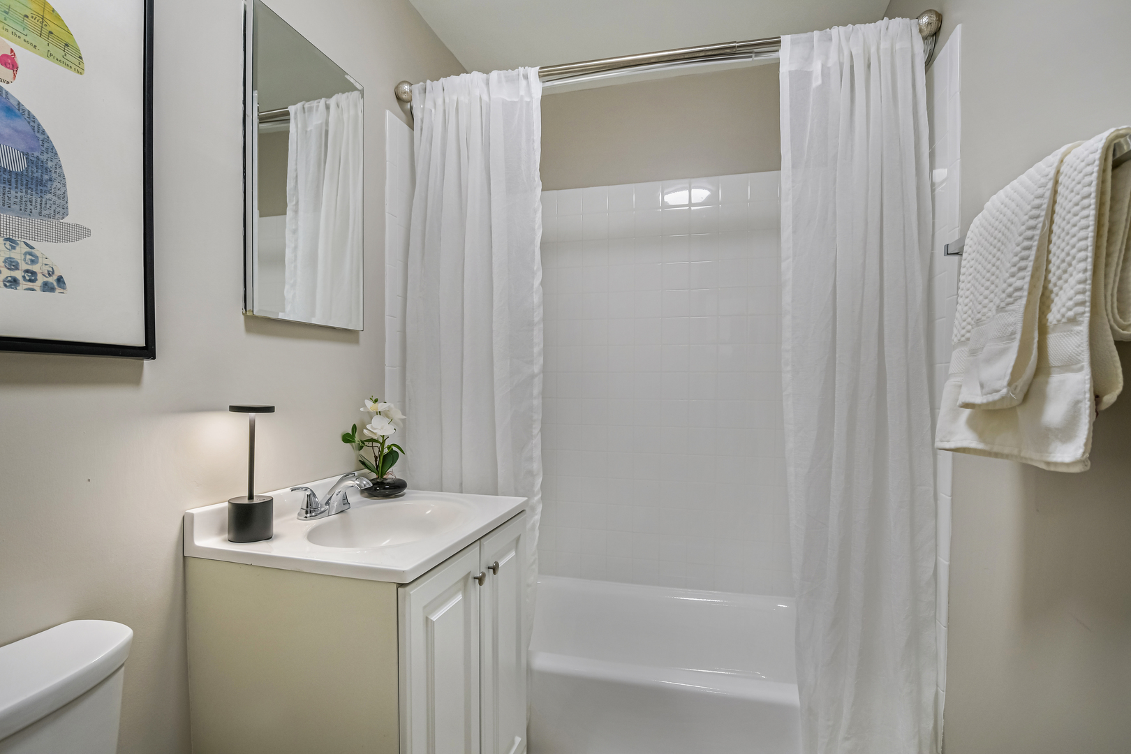 21 West Goethe Street, Unit 14D Chicago, IL 60610 - Photo 16 of 28