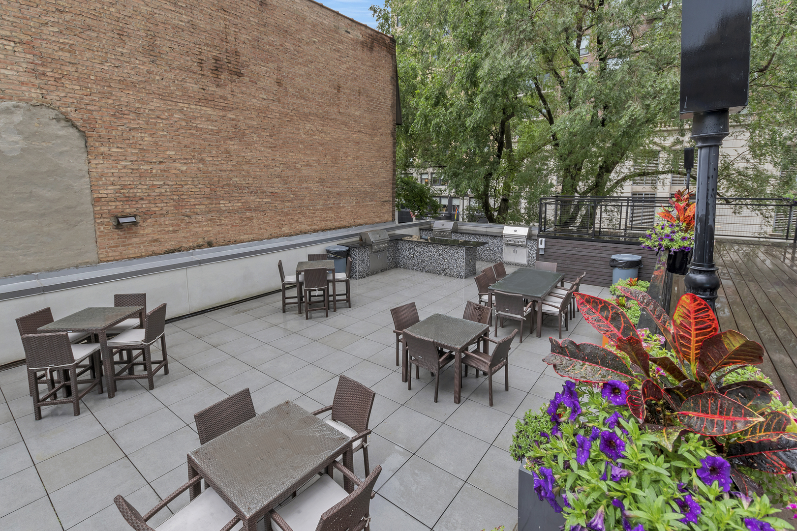 21 West Goethe Street, Unit 14D Chicago, IL 60610 - Photo 22 of 28 an outdoor space with seating