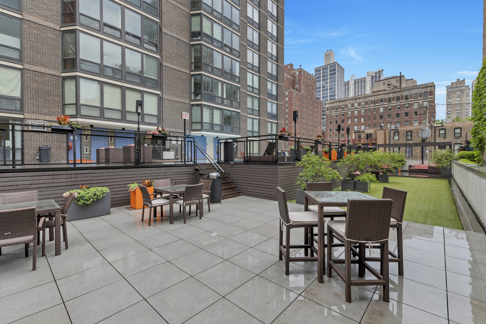 21 West Goethe Street, Unit 14D Chicago, IL 60610 - Photo 23 of 28