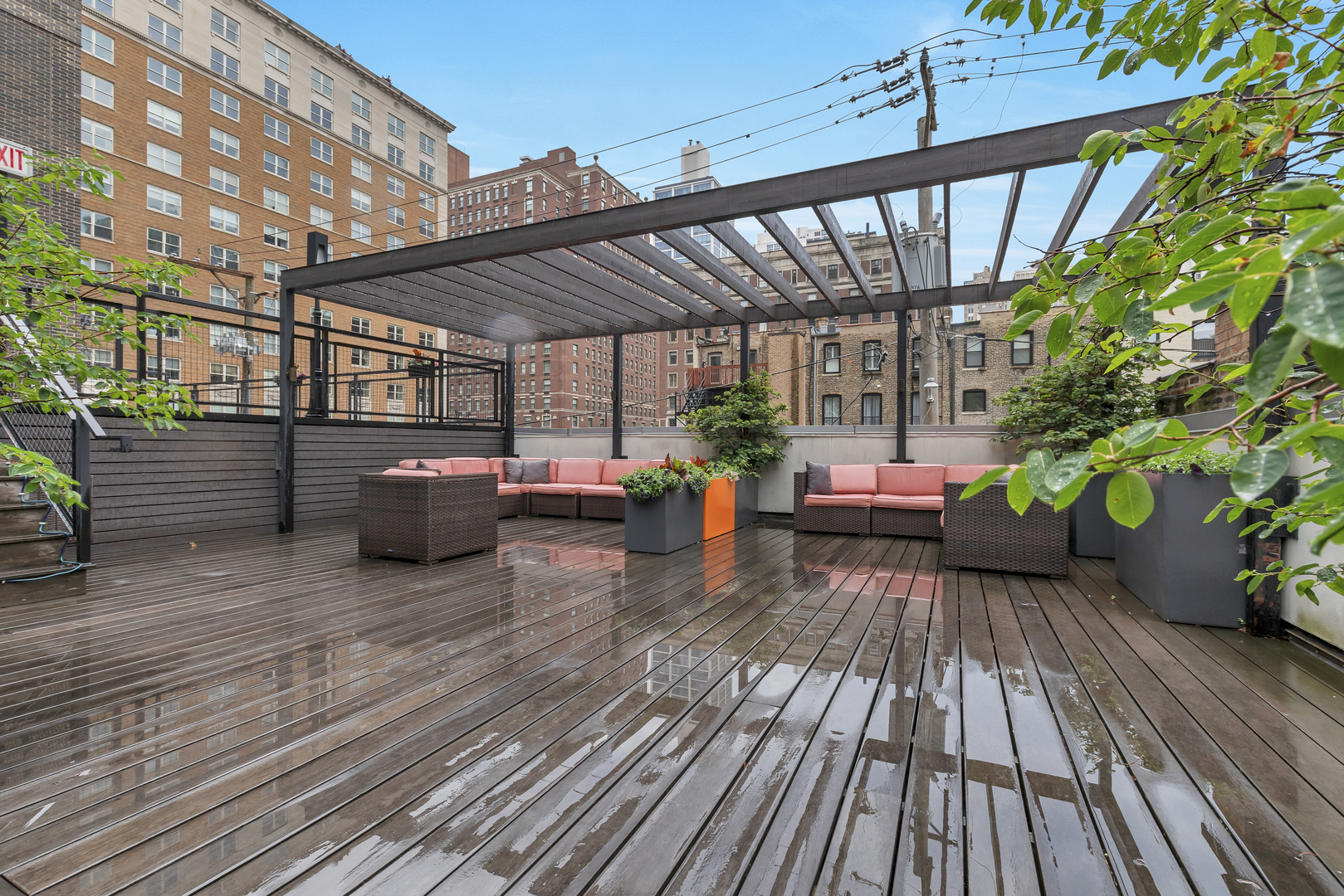 21 West Goethe Street, Unit 14D Chicago, IL 60610 - Photo 24 of 28 a view of porch with seating space