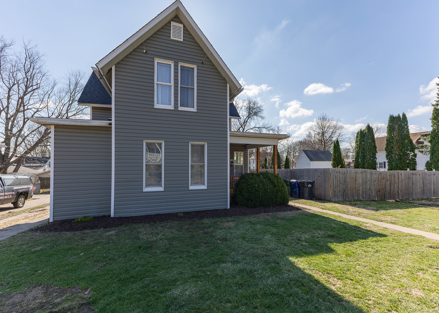 1613 North 4th Street Clinton, IA 52732 - Photo 2 of 23
