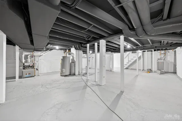 $2,700 | 4405 Greenwood Road, Woodstock, IL 60098