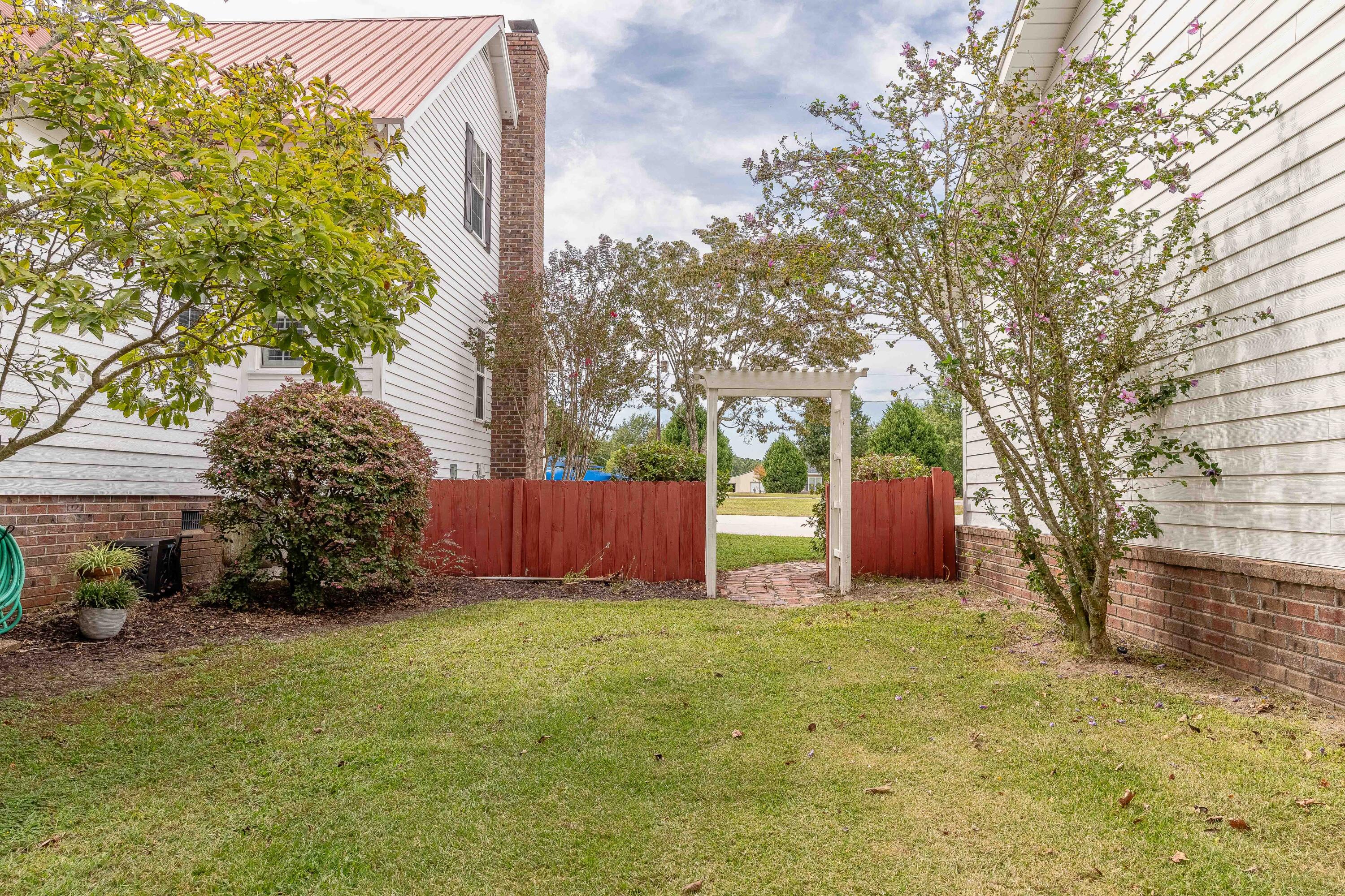 125 Rocks Pond Road Eutawville, SC 29048 - Photo 5 of 40 IMG_9988-HDR