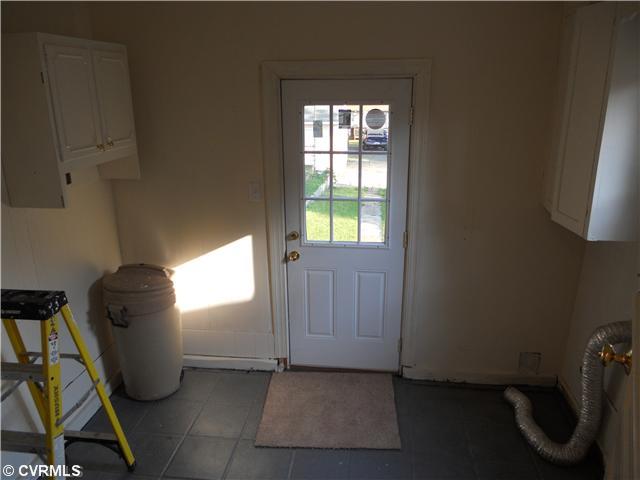 2523 Maplewood Road Henrico, VA 23228 - Photo 10 of 12 Exterior Front