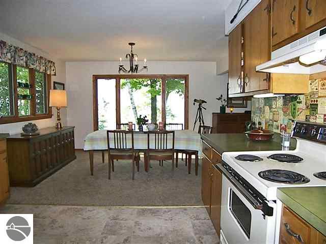 8514 South Dunns Farm Road Maple City, MI 49664 - Photo 18 of 25 1736313-17.JPG