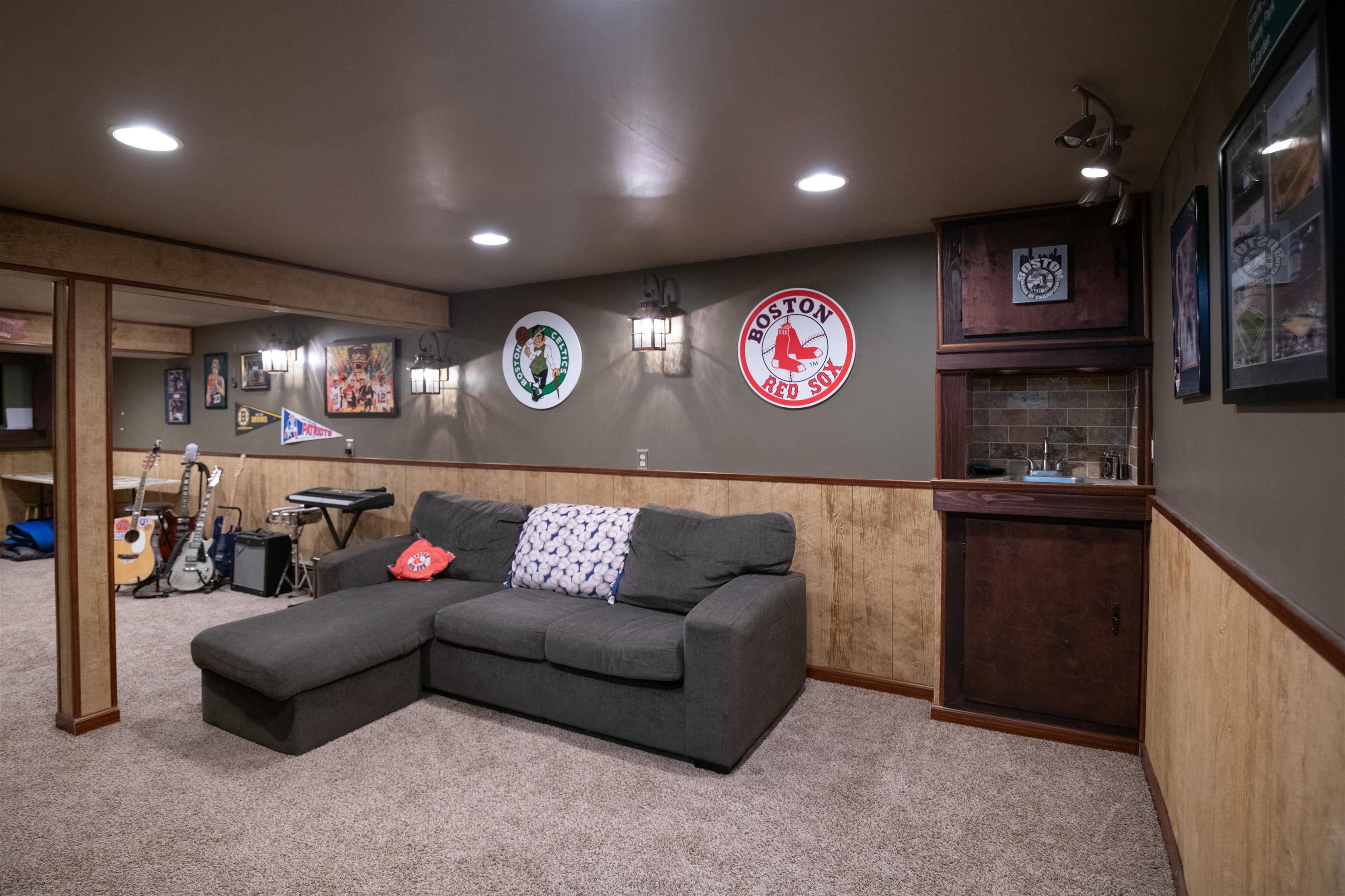 54 A N Road Kingston, NH 03848 - Photo 14 of 40