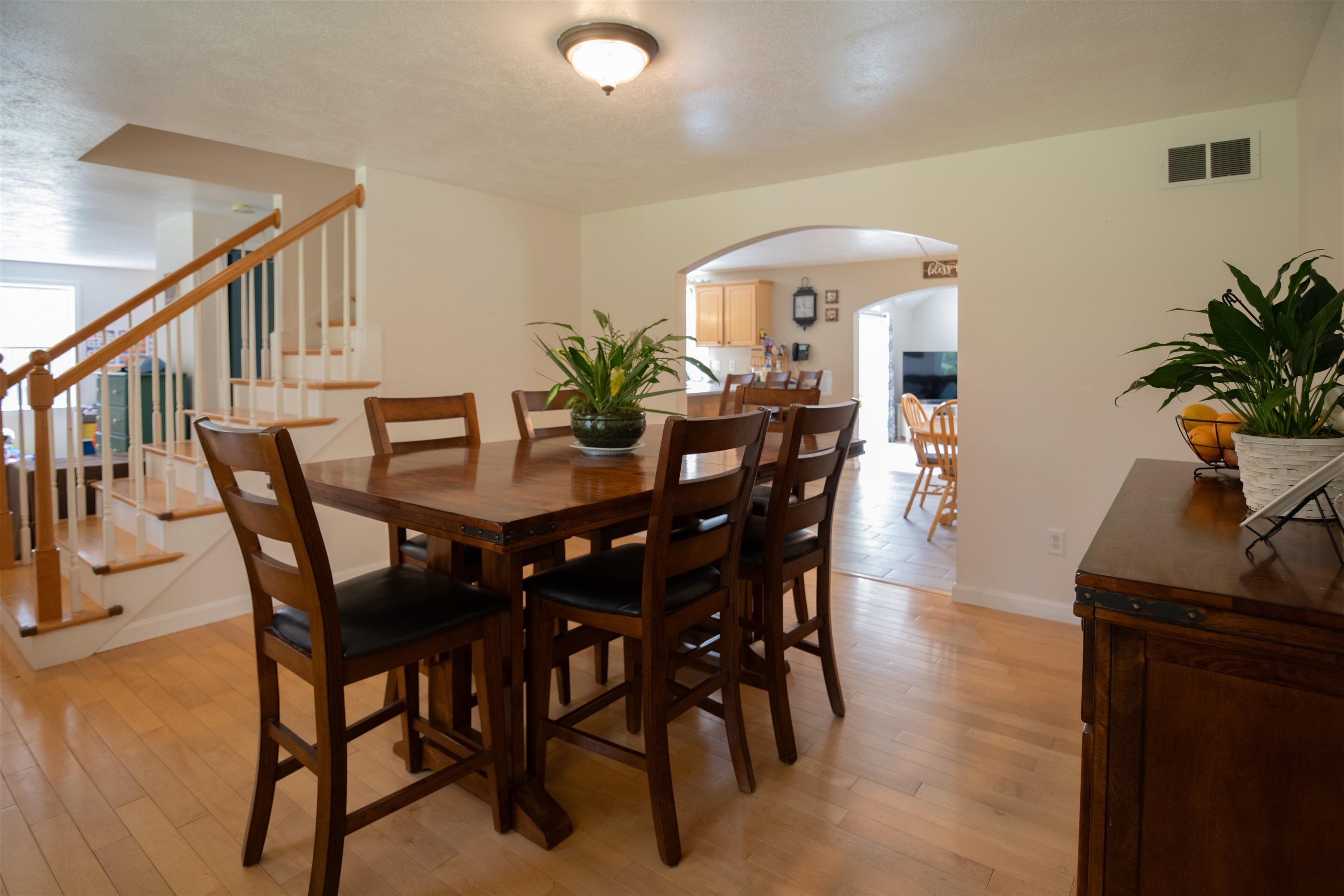 54 A N Road Kingston, NH 03848 - Photo 4 of 40