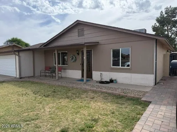 $415,900 | 11420 North 57th Avenue, Glendale, AZ 85304