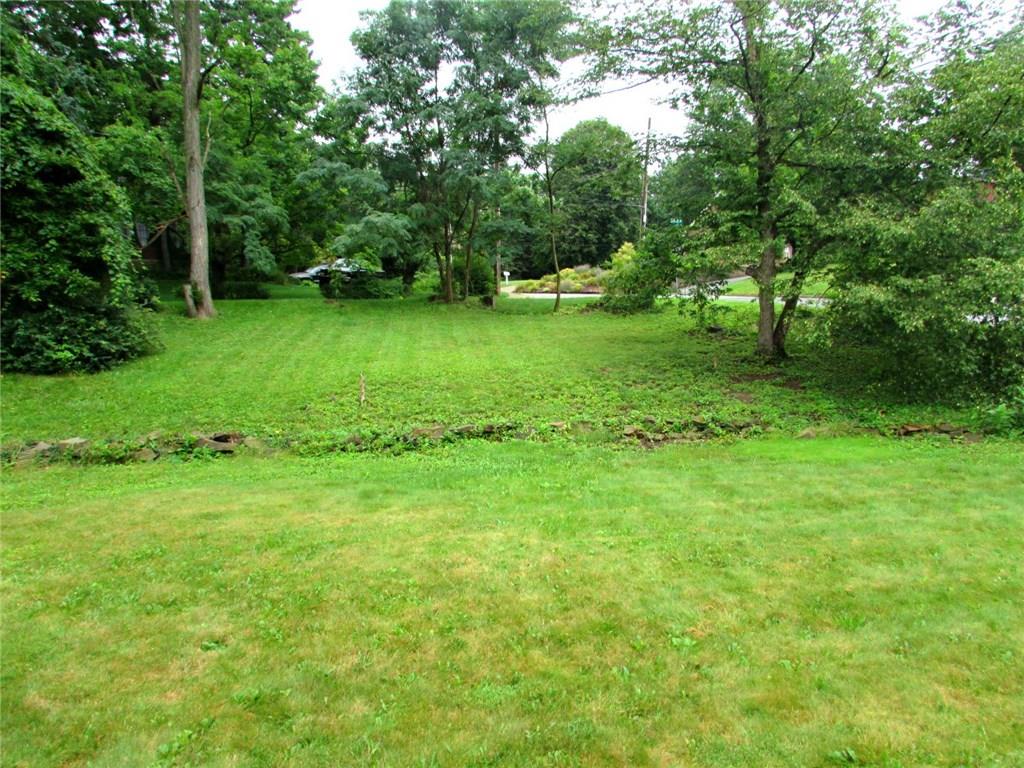 311 Glasgow Road Pittsburgh, PA 15221 - Photo 24 of 25 front yard looking from front door left toward the street