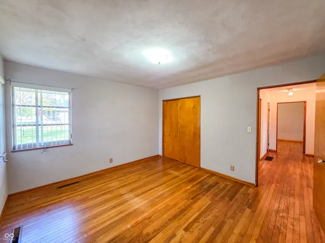 $169,900 | 510 Northeast C Street, Linton, IN 47441