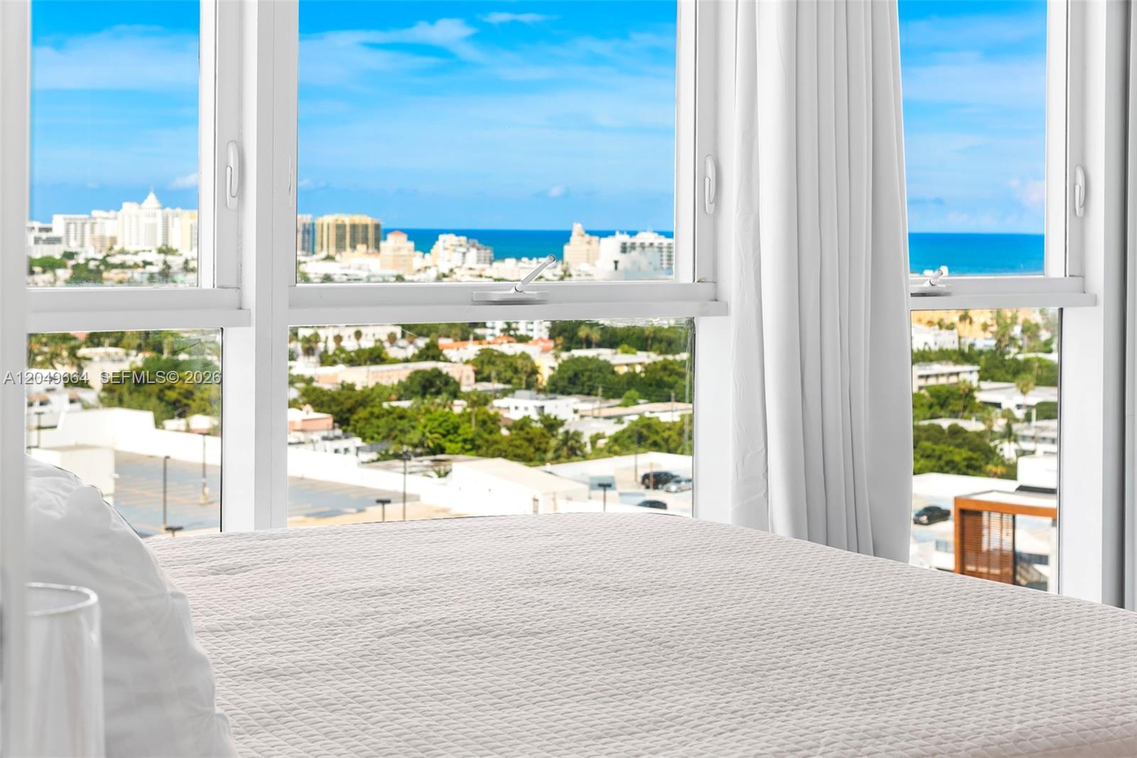 450 Alton Road, Unit 1708 Miami Beach, FL 33139 - Photo 12 of 38