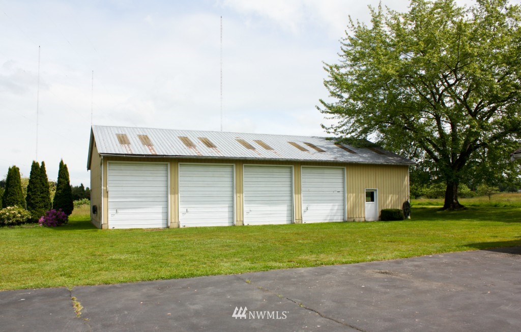 8610 Harborview Road Blaine, WA 98230 - Photo 12 of 15 Gallery Image 12