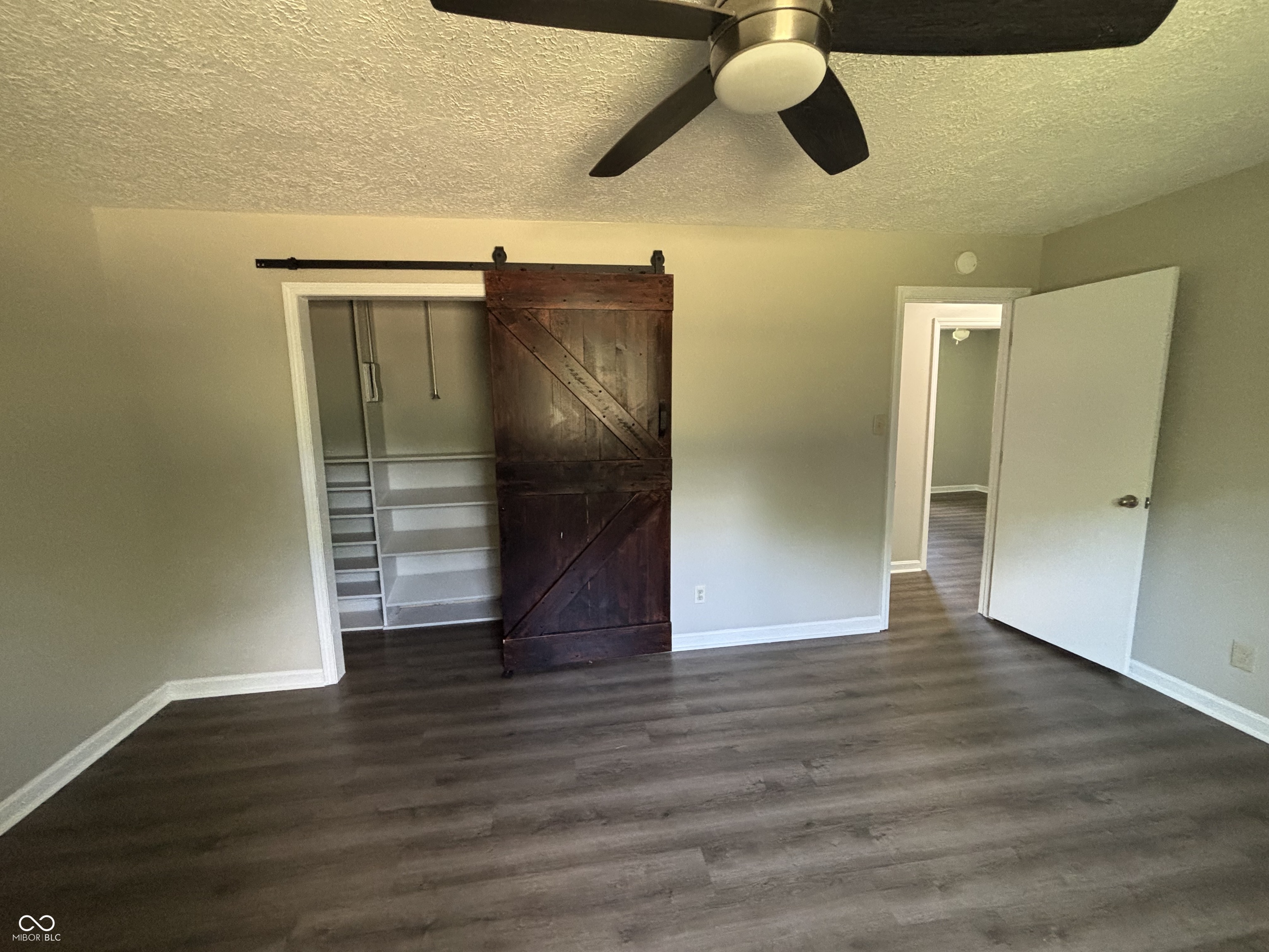 4343 Fairview Road Greenwood, IN 46142 - Photo 12 of 17