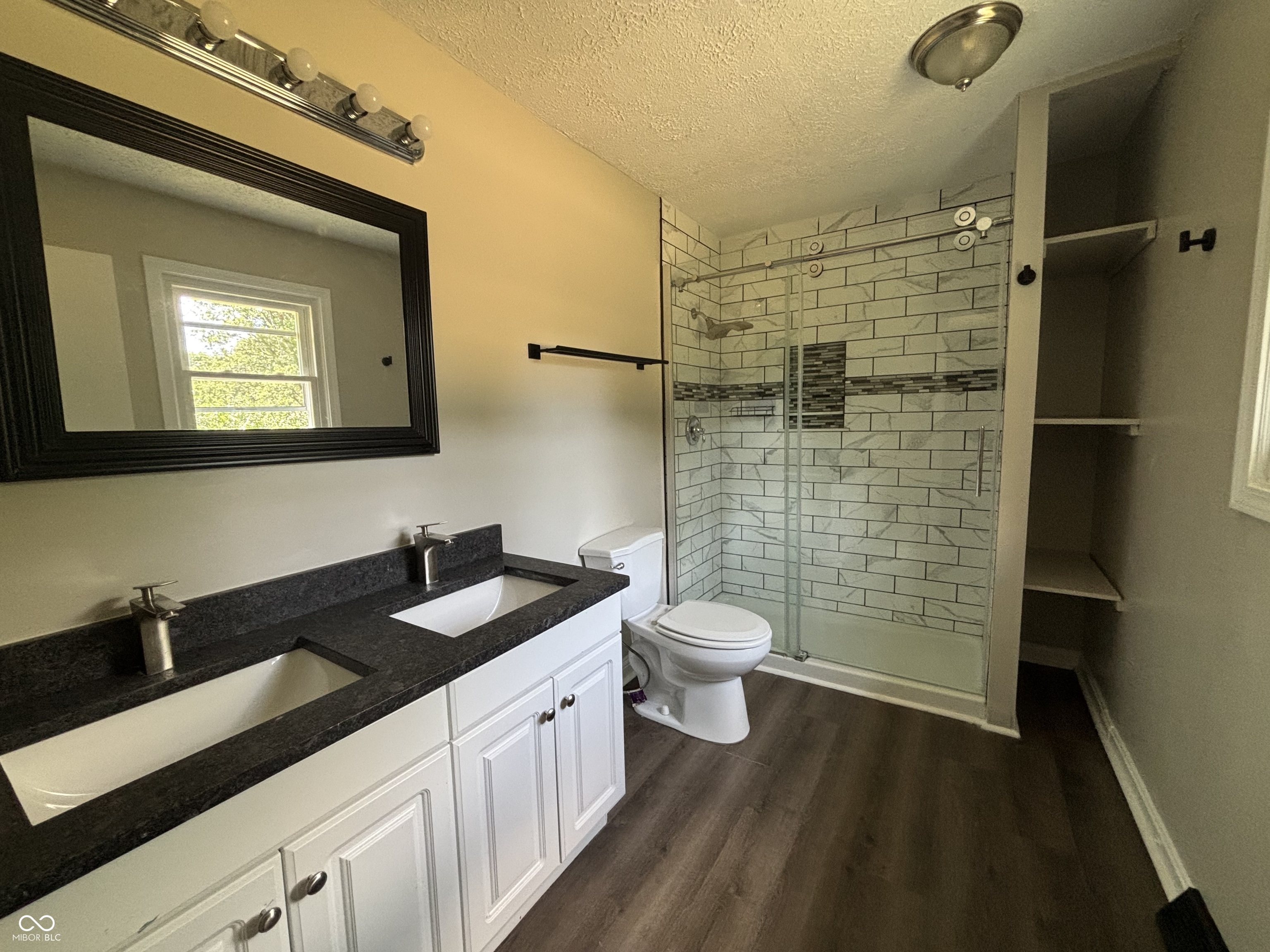 4343 Fairview Road Greenwood, IN 46142 - Photo 14 of 17