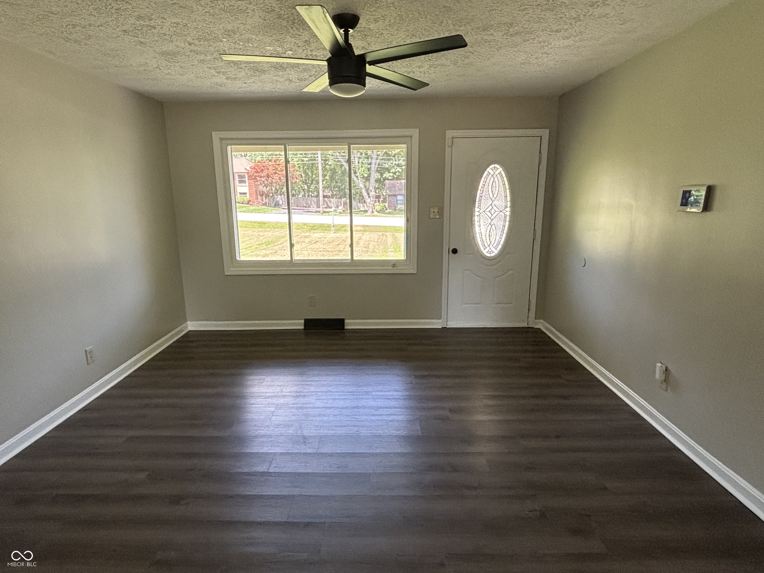 4343 Fairview Road Greenwood, IN 46142 - Photo 6 of 17