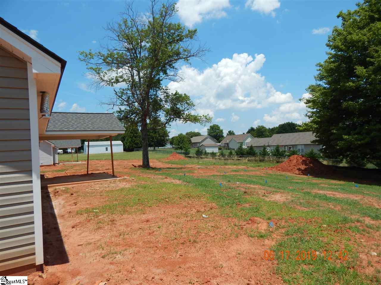 1467 Ballenger Road, Unit 14 Wellford, SC 29385 - Photo 15 of 16