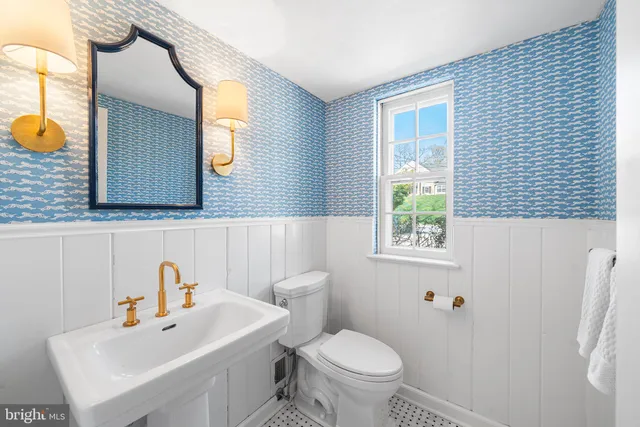 $1,725,000 | 130 Colket Lane, Devon, PA 19333