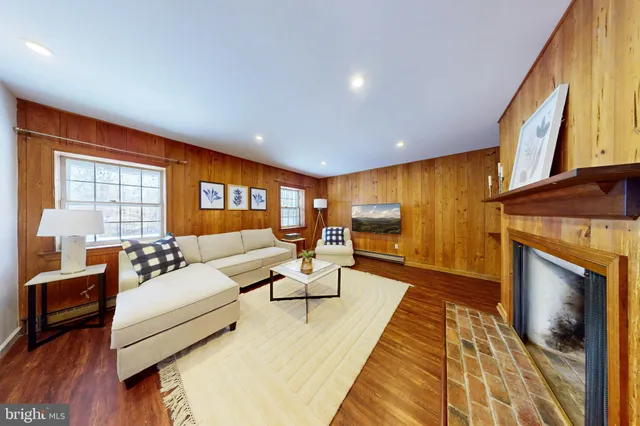 $1,725,000 | 130 Colket Lane, Devon, PA 19333