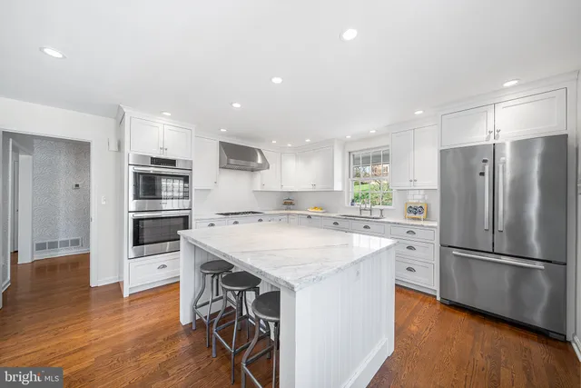 $1,725,000 | 130 Colket Lane, Devon, PA 19333