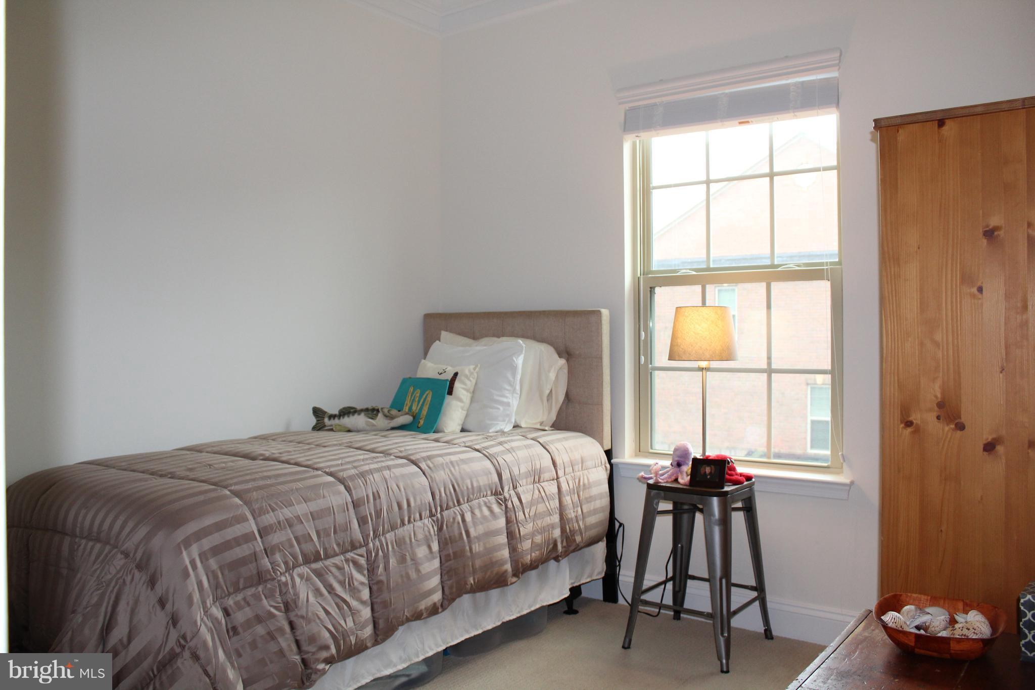 823 South Macon Street Baltimore, MD 21224 - Photo 24 of 30 Bedroom
