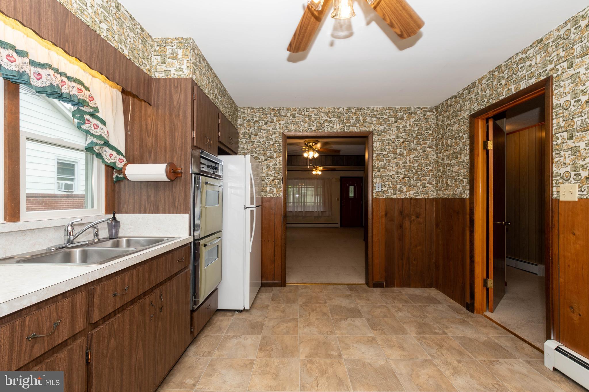 23 Honeycomb Road Baltimore, MD 21220 - Photo 18 of 42 Plenty of space for large table and/or island