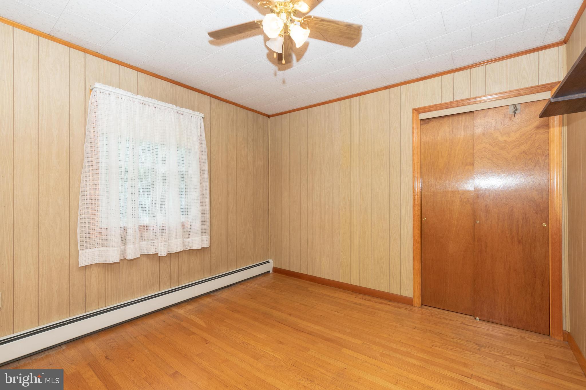 23 Honeycomb Road Baltimore, MD 21220 - Photo 22 of 42 Bedroom 2 w/hardwood floors