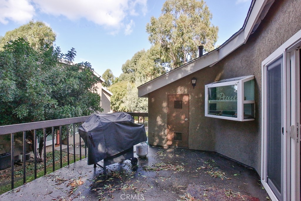6637 Caro Street Paramount, CA 90723 - Photo 53 of 61 a view of a patio with a table and chairs