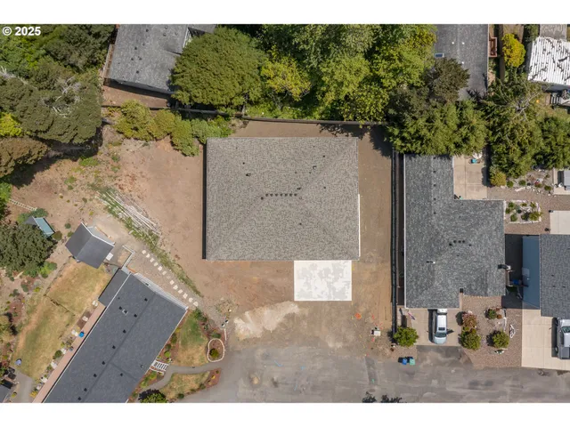 $689,000 | 7320 Tanglewood Avenue, Gleneden Beach, OR 97388